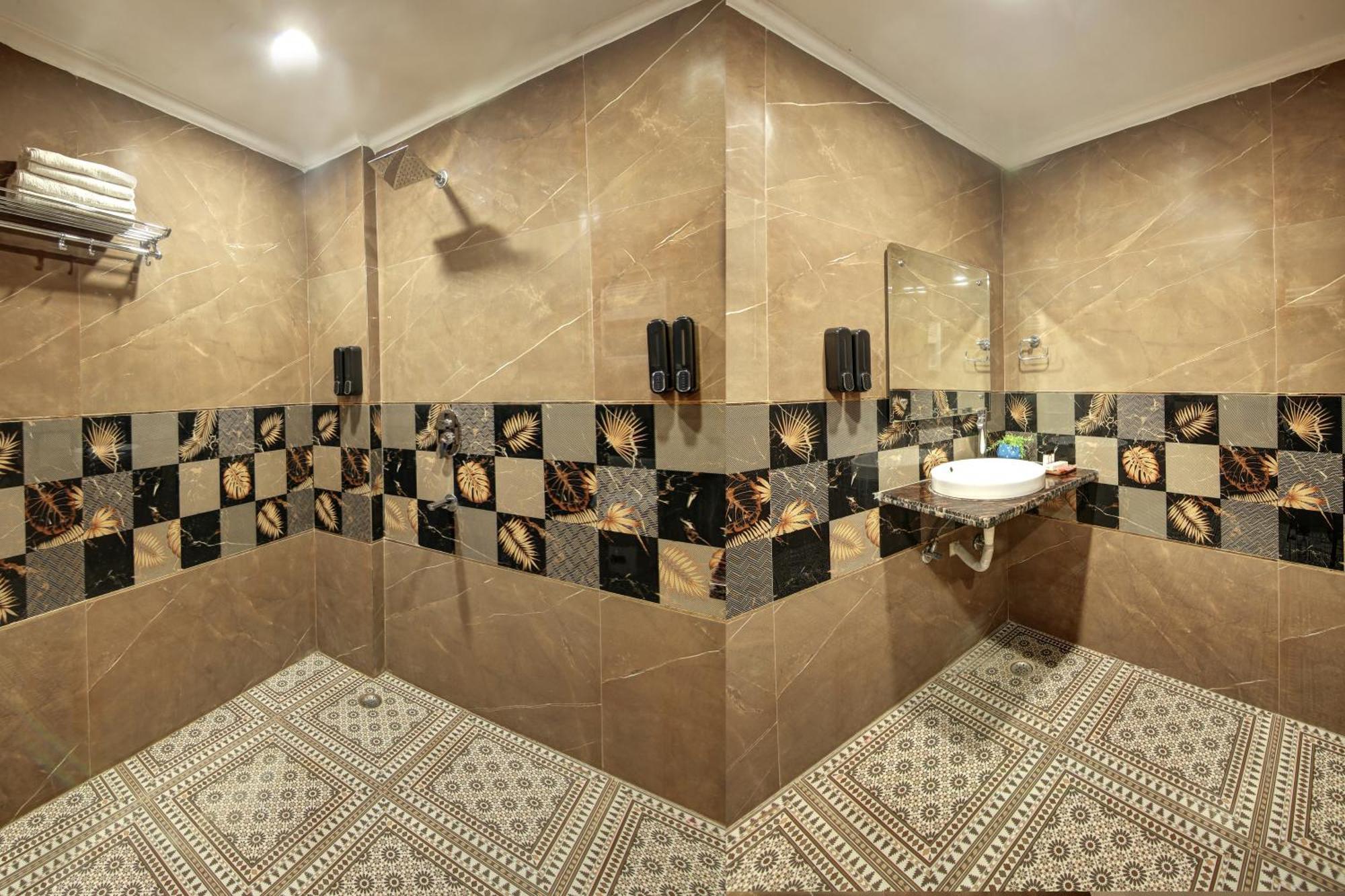 Hotel Neu Villa - Near Connaught Place & New Delhi Railway Station Εξωτερικό φωτογραφία