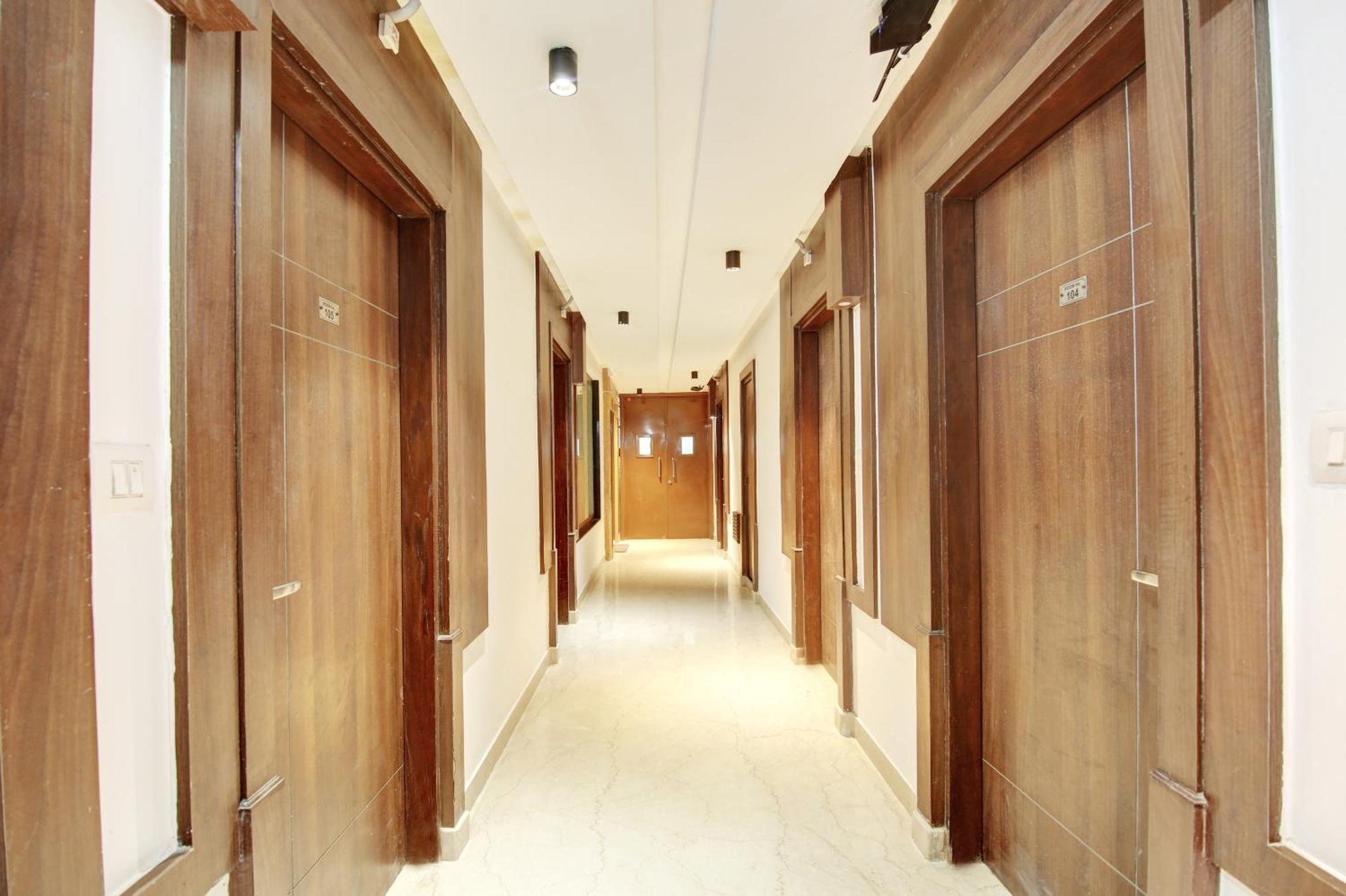 Hotel Neu Villa - Near Connaught Place & New Delhi Railway Station Εξωτερικό φωτογραφία